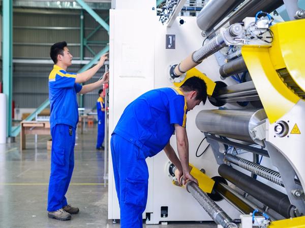 معدات الإنتاج